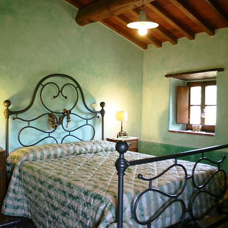 Villa Torre Di Vignale Palazzo del Pero Habitación foto